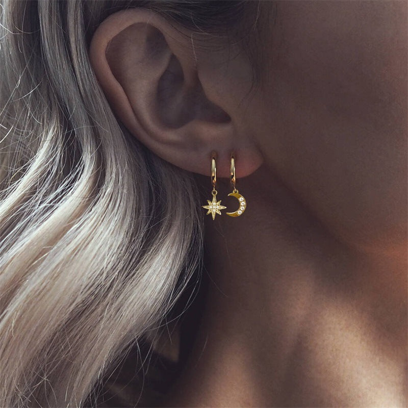 Cosmia Gold Earrings