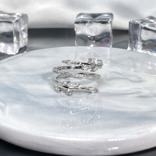 Women's Simple Temperamental All-Match Ring